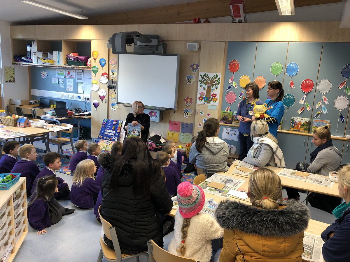 heathryburn's tweet photo. #BookWeekScotland started with a bang as @Bookbug_SBT came to see P1 today. Everyone received their @scottishbktrust Book Bag, read and crafted together! Thanks to @silvercitylibs for supporting our children and parents during such a lovely family learning opportunity #Reading https://t.co/SlSs2npZ85