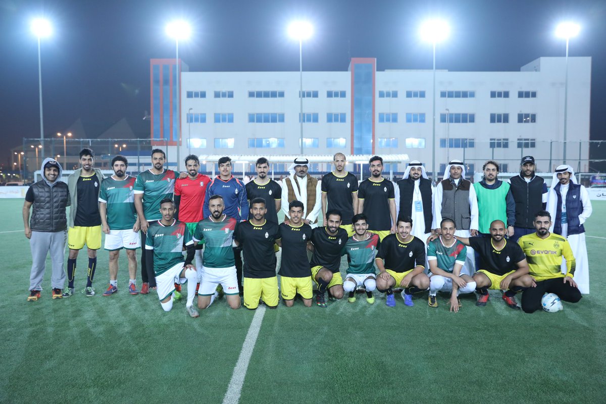 انتهاء مباراة ||
المعادين 0✖ 1 المعاليم 

سجل الهدف :- 
فارس حمود

#بطولة_الظفير_الرابعة