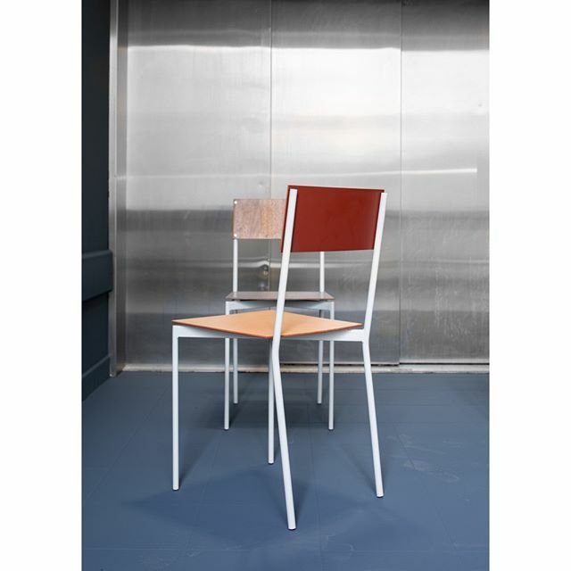 @vormen_'s presence at #INTERIEUR18 did not go unnoticed: Italian design company @sem_milano saw the potential of their designs, resulting in the launch of the Gomiti chair and lounge earlier this year. 📷 @jeroenverrecht ift.tt/2qfm0OL