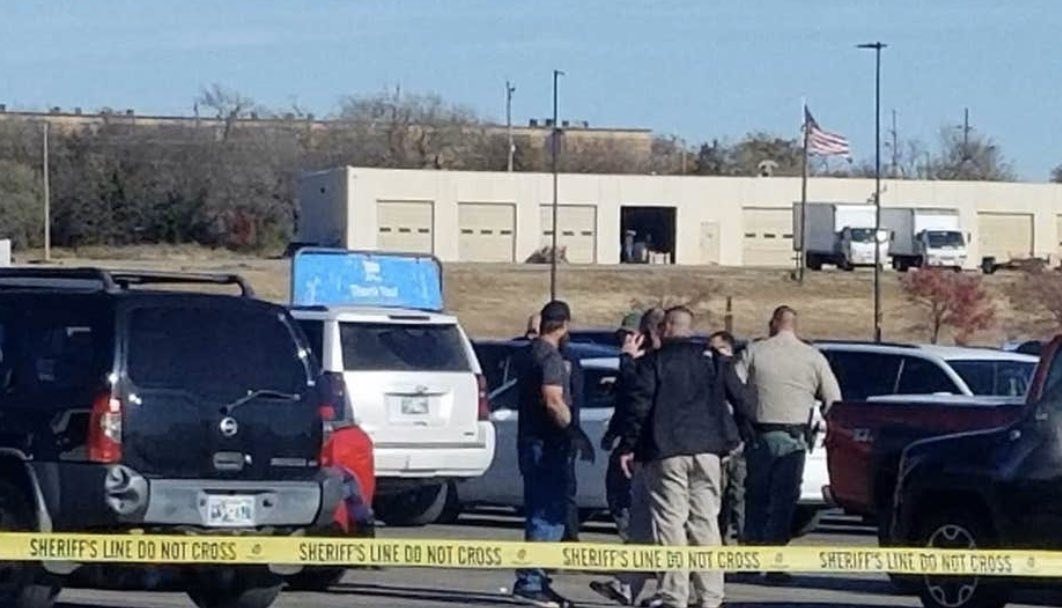 Shooting at Walmart in Duncan Oklahoma - 3 dead