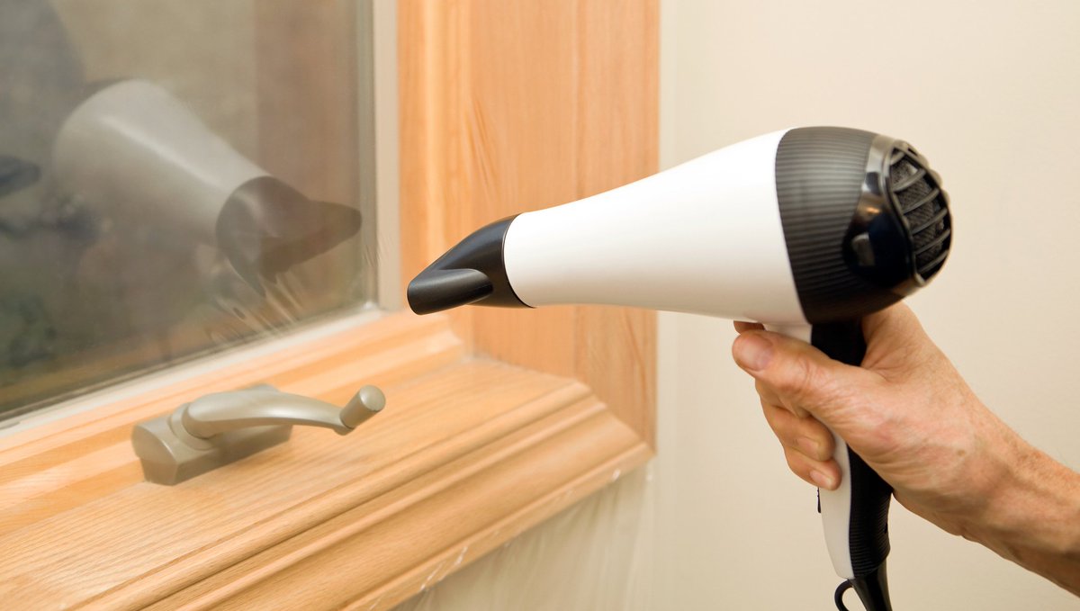 fmne_insurance's tweet image. Reducing heat loss is one of the biggest considerations when it comes to making your home warm and electricity/gas bills cheaper. @HouseBeautiful has put together “10 Ways to Make Sure Your House Stays Warm All Winter”: fmne.mobi/62gjh. #moneysavingtips #homeowners