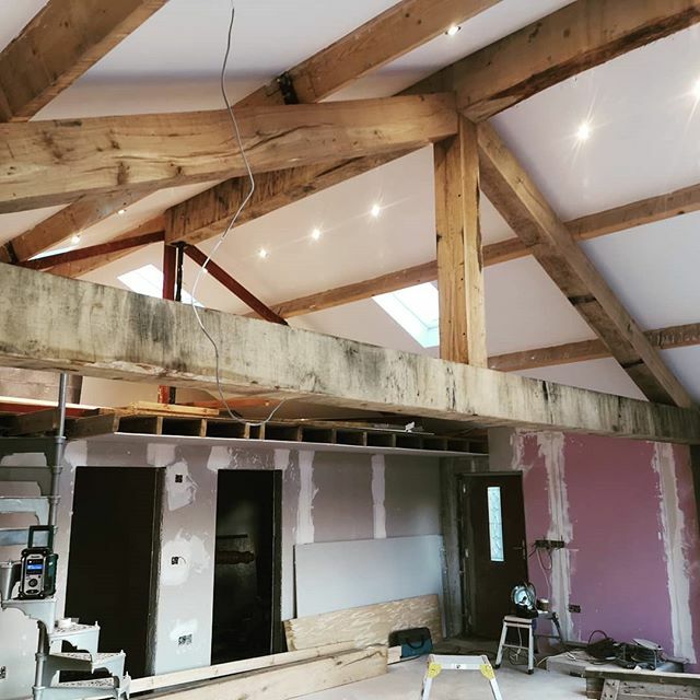 beneaththebark's tweet photo. Finished off the installation of this oak beam job for @altham_oak_bespoke_structures last week, not many people would be able to tell that is just an oak cladding on steel beams. Looks just like the real thing. Great fun to do something like this for a … https://t.co/sStIYoXHlM https://t.co/OKSM9rhMRa
