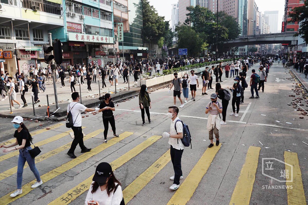 Adayswong1's tweet photo. @SolomonYue @hkpoliceforce Pls rescue #HKPolytechnicUniversity . They r in great danger and may die soon. HKers r by all means going to rescue them . Pls help to prevent #Tiananmen2019 #massacre by #HKPoliceMurderers . #SOSHK #SOSPolyU https://t.co/8eQh1xwDGC