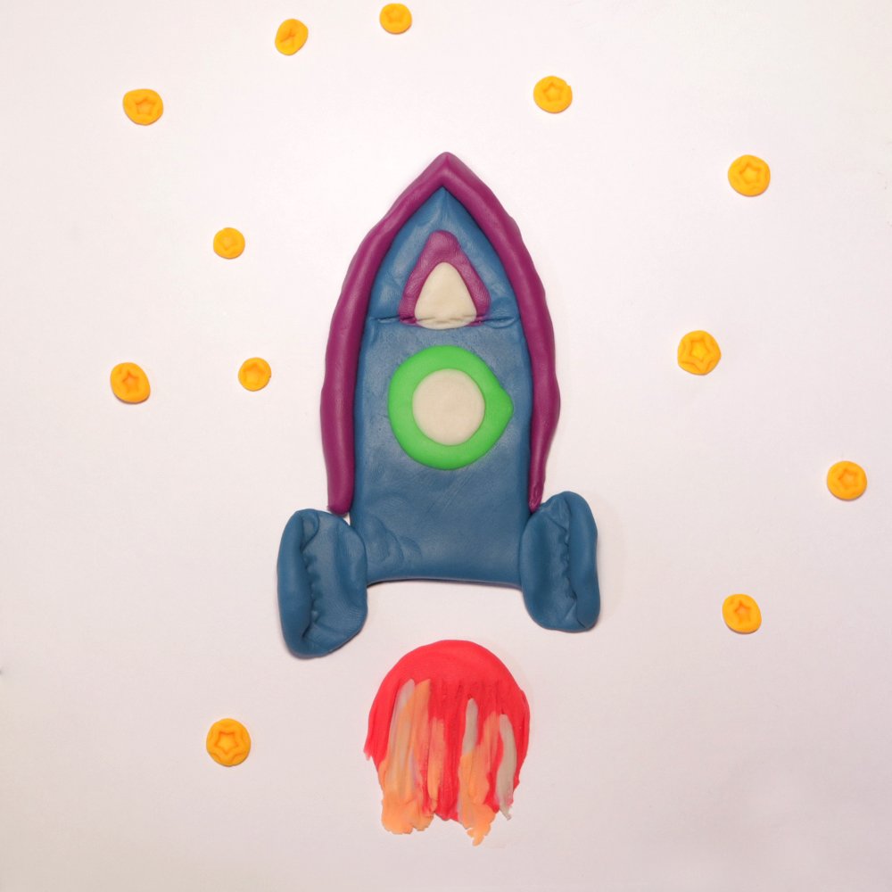 Space is always fascinating & my child is no different. An out of this world creative submission for the Citroen contest #InspiredByIndia.
Clay forming the Citroen rocket.
Have told him it’s a car brand… but who’s to argue with a child’s story! Hope you like this @CitroenIndia