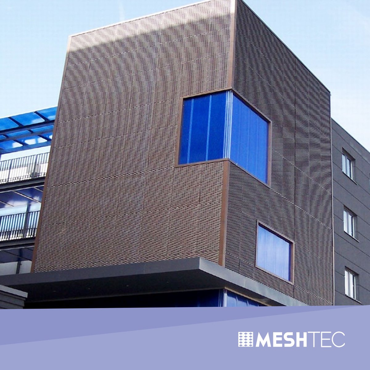 Giving the illusion of movement as you travel around the outside of the Hartleys Jam Factory, our #MeshTec cladding represents this ever evolving company well.

See more images here >> ow.ly/LpPo50xaIzo

#Architecture #Mesh #Design