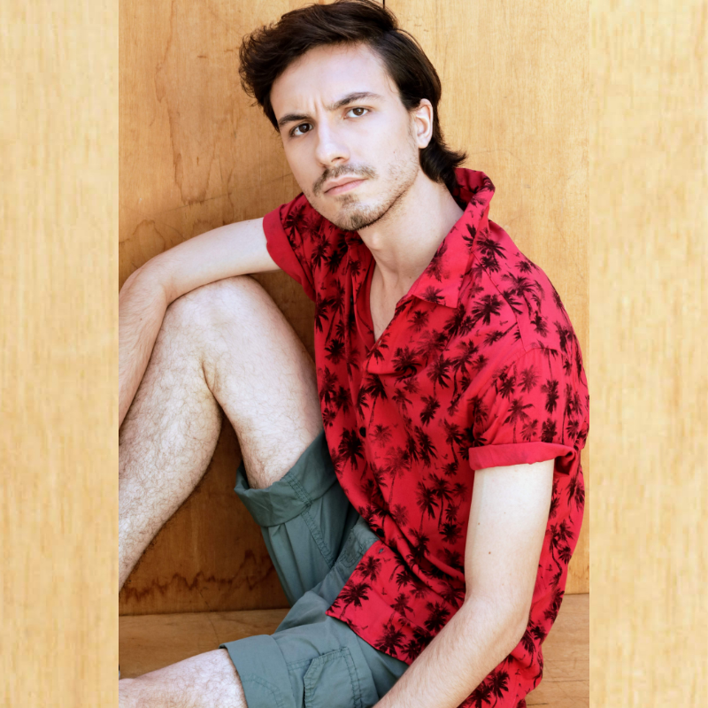 rodrigirao15's tweet photo. Those flashing lights come from everywhere
The way they hit him I have to stop and stare...

#FlashingLights #Fotos #Look #Floral #Model #Style #Moda #ModaMasculina #HomensDeEstilo #Estilo #MenStyle #Gay #GayBoys #GaySp #GayBr #Modelo https://t.co/jADbUUHf5C