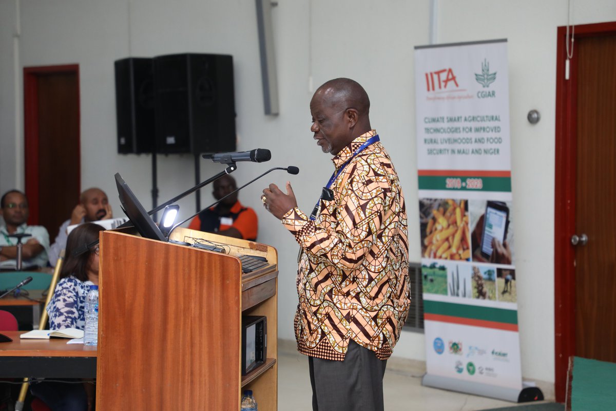 .@IITA_CGIAR #CircularBioeconomy opportunities

Apart from waste management, the #CircularBioeconomy is creating jobs with the potential to creating several hundred thousand employment opportunities. Dr Victor Manyong highlights some of these.

#R4DWeek19 #IITAR4D19 #IITAR4D