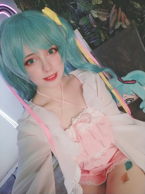 Twitterのコスプレ画像48