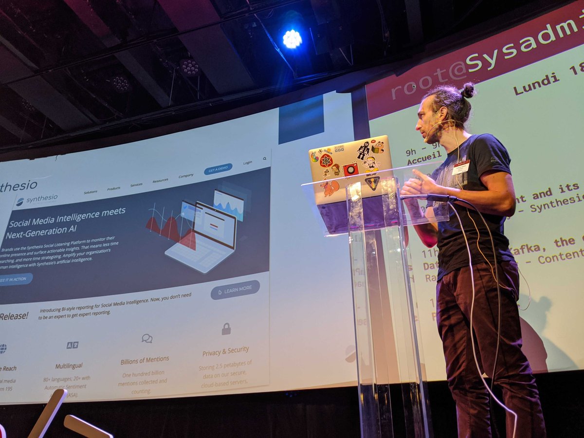 Ce matin, @gestassy nous partageait aux #sysadmindays son expérience de manager d'une équipe SRE et c'était super intéressant!