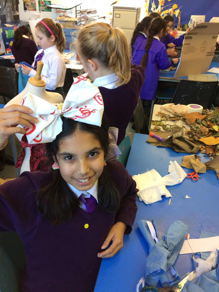 EPSArts's tweet image. Another creative art club session today! @EdenhurstSchool #EPSInspire