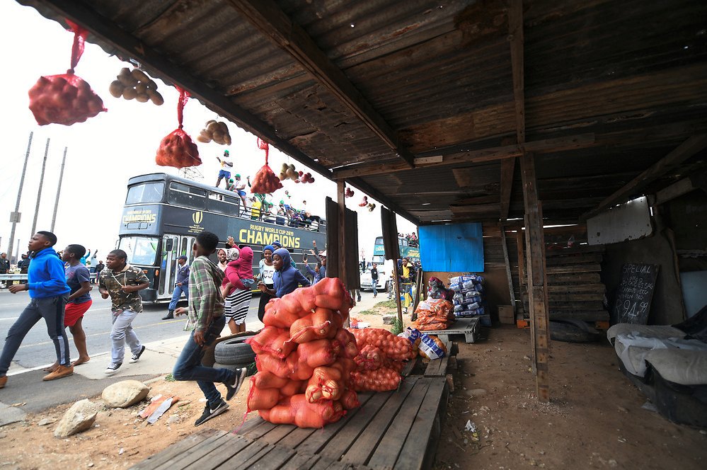 Finally able to share my gallery from the <a href="/Springboks/">Springboks</a> on their Trophy Tour courtesy of <a href="/CastleLagerSA/">Castle Lager SA</a> media.zcmc.co.za/gallery/RWC-20… 

@ZCMCSocial #OneNationOneBeer #ChampionsTogether