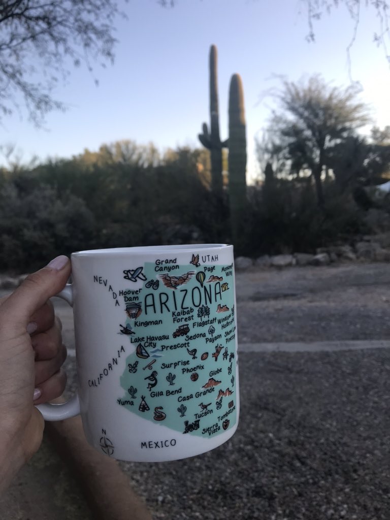 nmbruderer's tweet image. Bridging the gap one cup at a time @HomestretchFdn #MondayMorning waking up in Arizona.