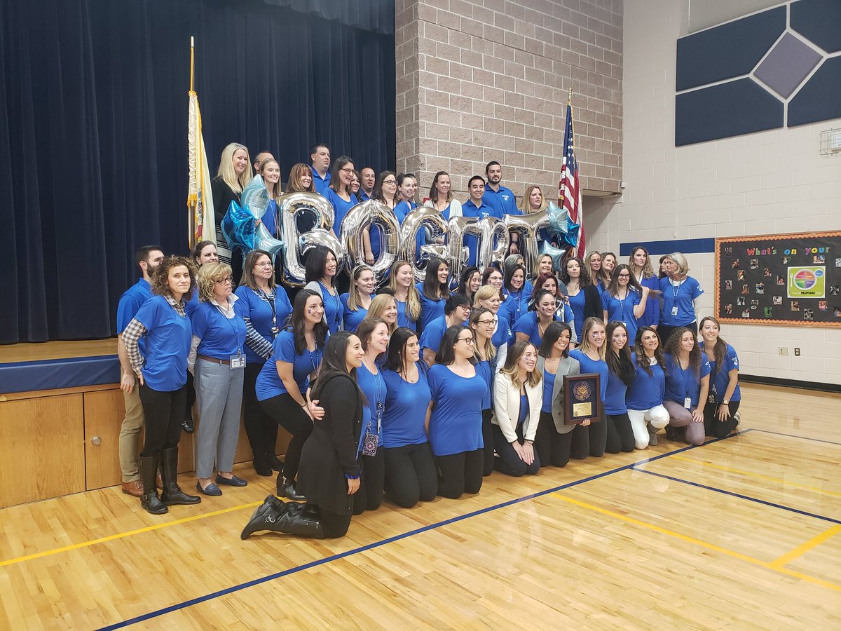 curric4thequad's tweet image. A distinguished honor presented to Bogert School in USR, Bergen County's only Blue Ribbon School! Congrats students, teachers, and Principal Kaplan🙌 @USR_Supt