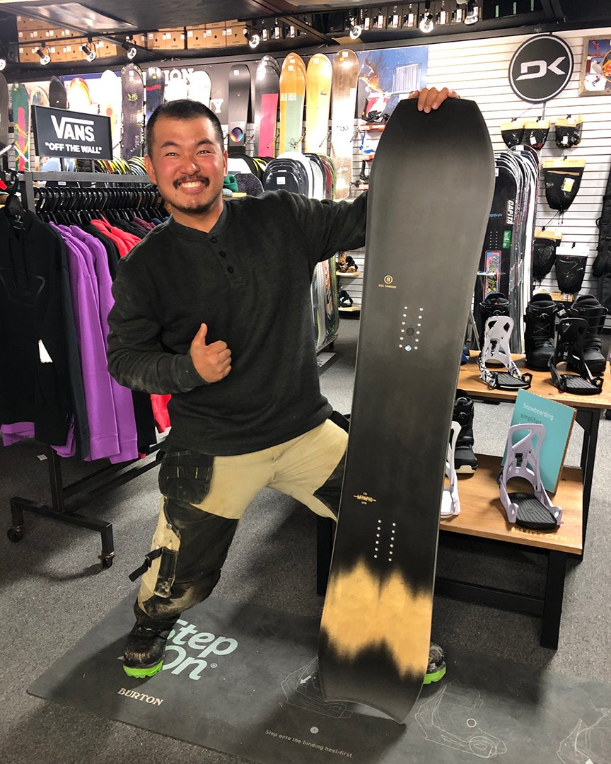 Congratulations once again to Rokmc Moon on your Ride Snowboards contest win! We hope you love your new MTN Pig and put it to good use!
.
.
.
#corbettssnow #ridesnowboards #MTNPig #powdeck #contestwinner