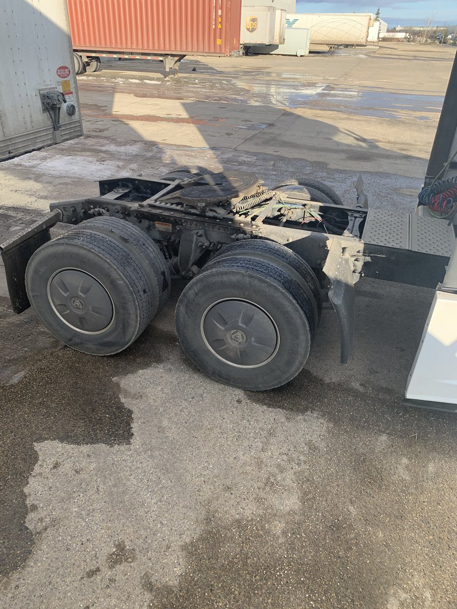 Why trucks crash in Wester Canada in the winter? These tires are a perfect example. Chunks missing out of what little is left of the tread, and this clown was spinning on the minuscule amount of moisture that was on the ground. 6 different bald tires, all closed shoulder. 🤷🏼‍♂️🤦🏼‍♂️