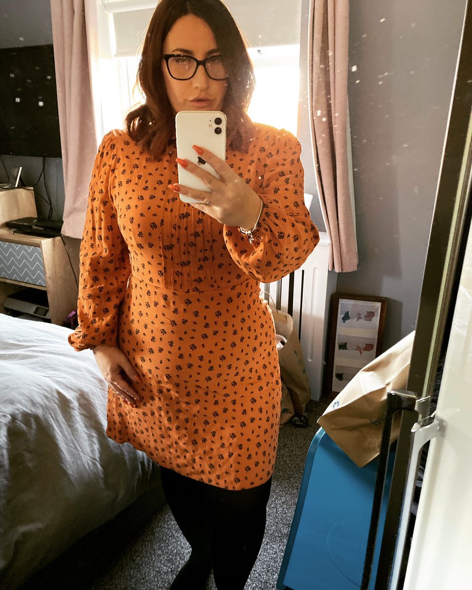 KellyCuff's tweet image. #MondayMotivation 1st pic at my heaviest 2nd pic 3lbs off 3 stone loss!! 3rd pic me now after gaining over 2 stone!! 
I will get back to my happiest I’m only human without group god knows where I’d be