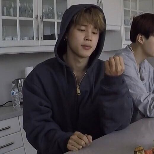 teenyjimin's tweet photo. https://t.co/MXVOg5Karl