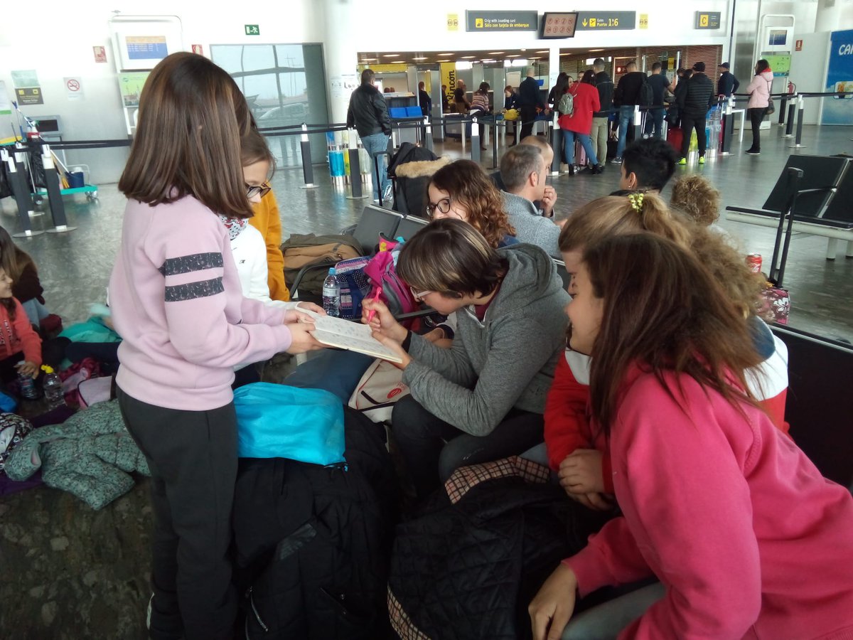 CpeeGloria's tweet photo. Primeras imágenes de la movilidad a Bélgica con @BuenCeip dentro del proyecto Erasmus+ KA2 "Growing together". Crecemos juntos con actividades compartidas e inclusivas en entornos naturales. @sepiegob @Erasmus_Project @EUErasmusPlus https://t.co/cEJmq6pBjT