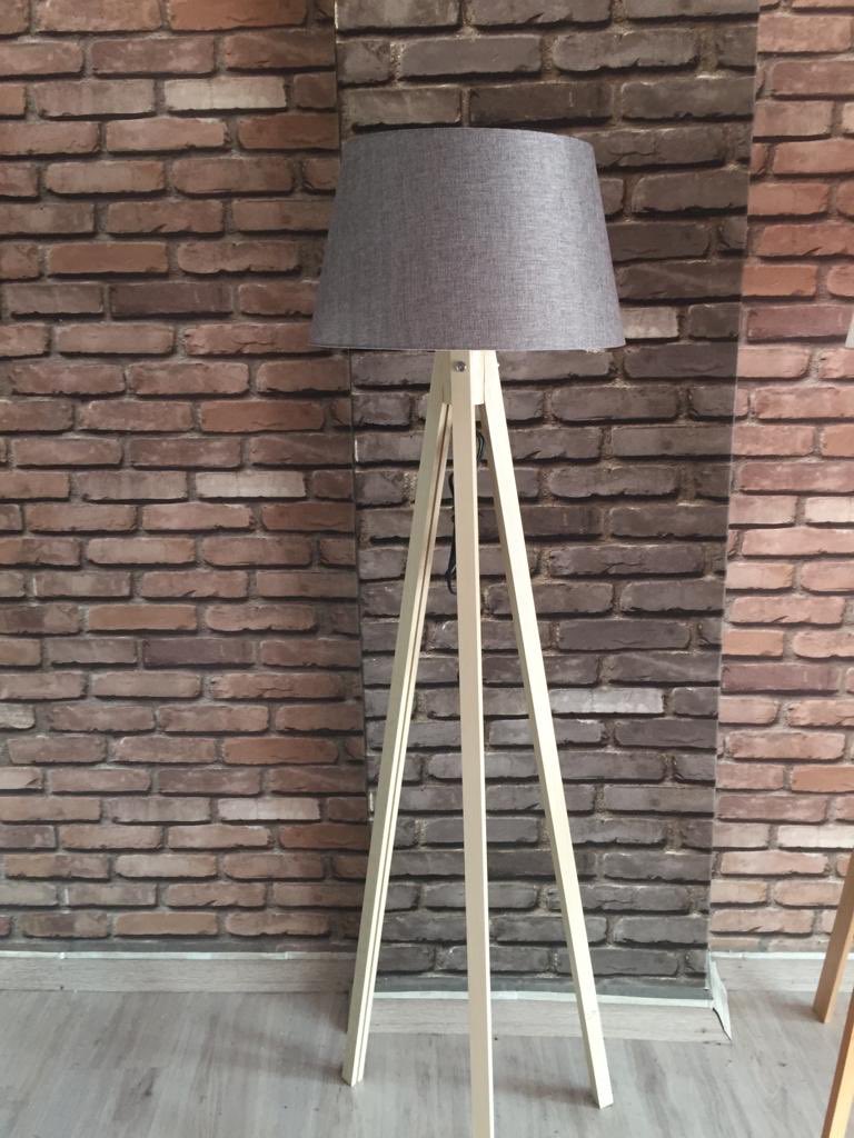 Mdf Lambader
shopier.com/Modevturkey
Üretim:  Türkiye
Dokuma Kumaş
Ebat: 42 cm
Yükseklik: 1,65 Cm
#modevturkey #evim #evimevimguzelevim #evdekorasyonu #dekor #dekorasyonönerileri #home #myhome #decoration #decor #içmimar #içdekorasyon #içdizayn #içdekor #içtasarım #aydınlatma