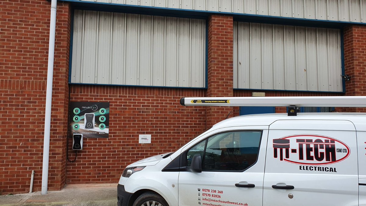MtechElec's tweet image. Brand new EV charging unit installation at Western Electrical Bridgwater 🔌🚗
Get in touch for more information about Electric Vehicle Charging.....
#evcharging