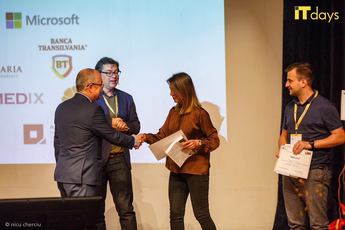 DigitalWolfpack's tweet photo. 🎉Big news! Paula Nasalean, one of our #ProductOwners, has been recently awarded by @BocEmil, the mayor of #ClujNapoca during the #ITDays. Her article"The challenges of entering the #IT Industry" has become the most popular article published in #TodaySoftwareMagazine in 2019. 📇 https://t.co/4LBjQl4hTS