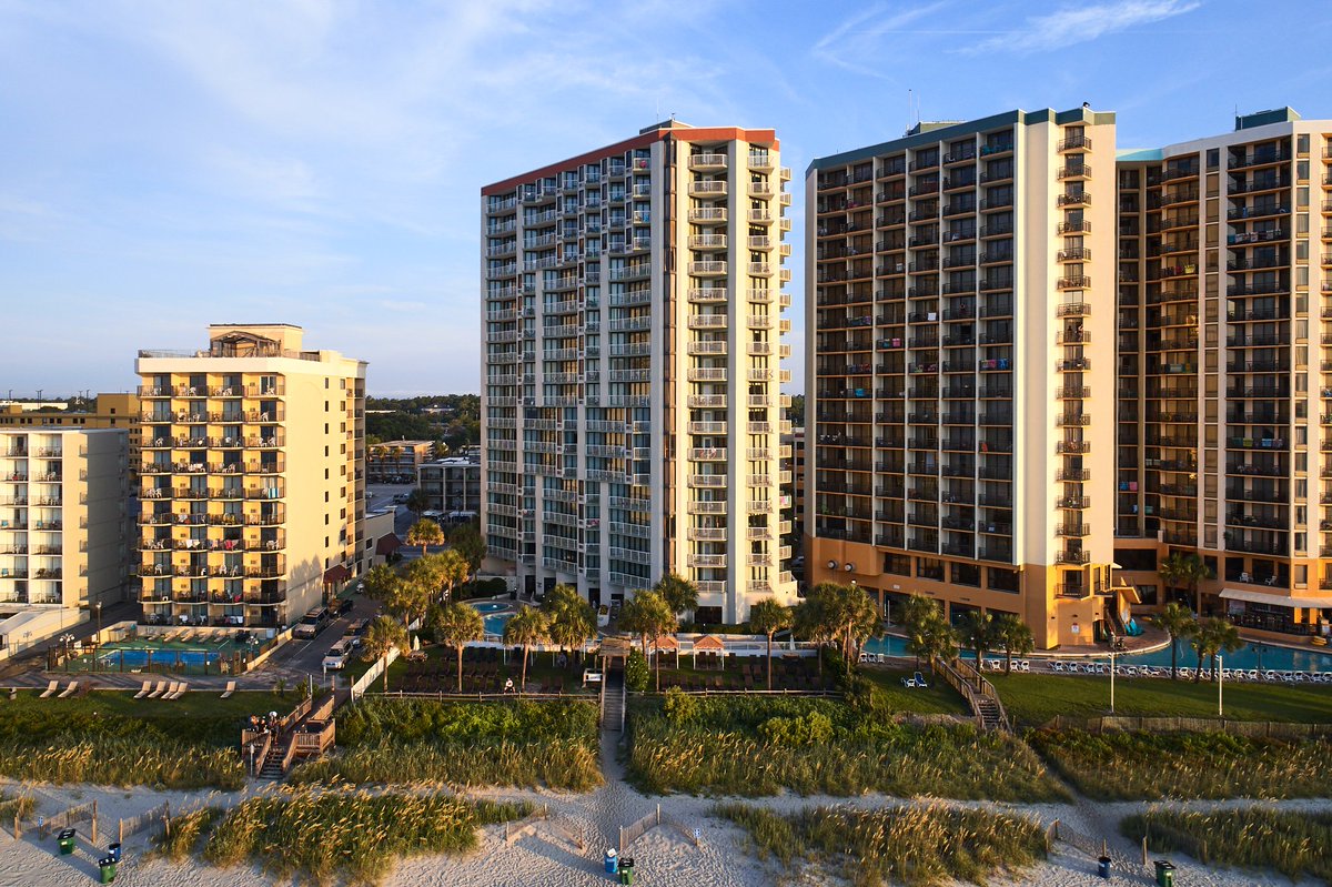 Feature Resort 🏨: The Strand - A Boutique Resort Located in the heart of all Myrtle Beach has to offer, The Strand features panoramic oceanfront views, magnificent pools, cabanas and dining options. #brittainresorts #thestrand #myrtlebeach #oceanfront