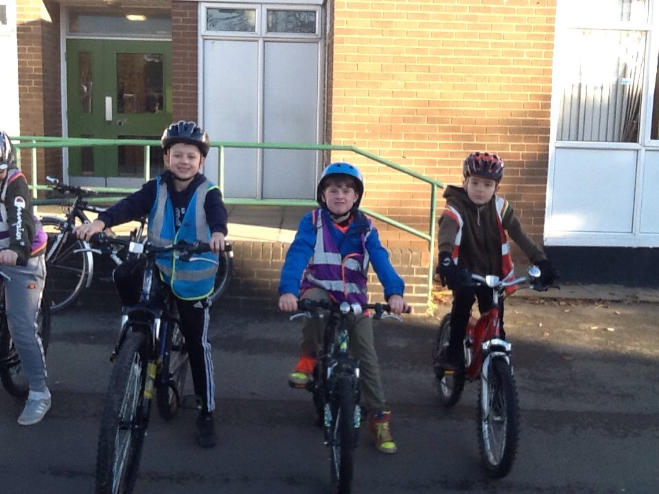 BattyefordY5's tweet photo. Group 3 have now completed their Bikeability training.  They were ambitious, resilient and persevered in order to complete the course.  Well done to all the children who have taken part in the training over the last couple of weeks @Battyeford https://t.co/KMI1lt7JQs