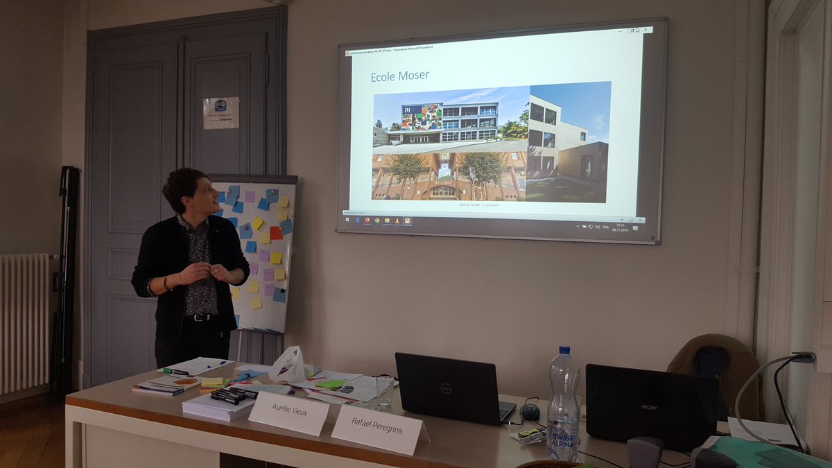 ecolemoser's tweet photo. Connaître ses publics, développer de nouveaux services, donner le goût de la  #lecture... Des sujet abordés lors de la formation de l'association @bibliosuisse et dispensée par la  #bibliothèque de l'Ecole Moser et celle de l'Université de Genève📚 https://t.co/i3GtbUdXBx
