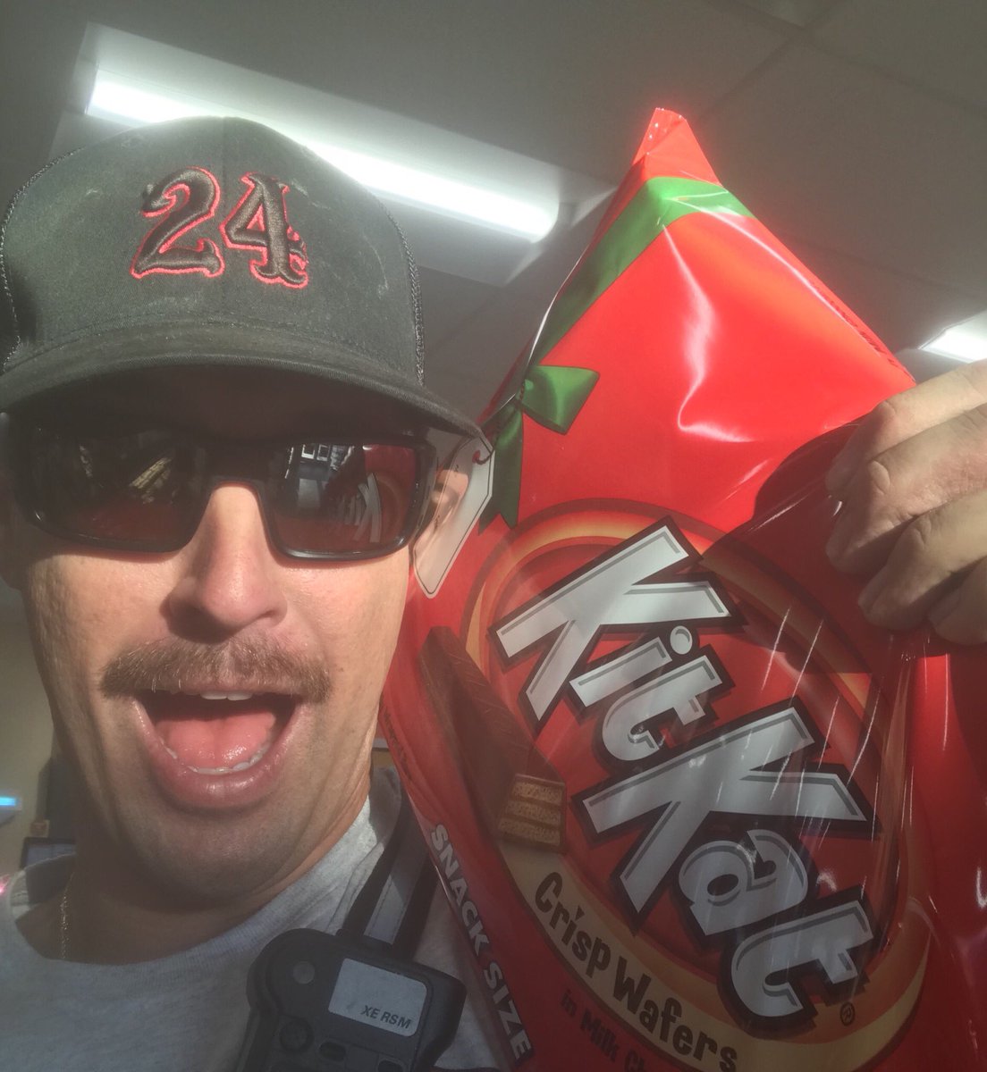 anthony_seguin's tweet photo. Need I say anything??? I know what I want for #Christmas2019 @Hersheys #kitkatattack #yummy #shiftwork #breakmeoffapiece https://t.co/9wIssAjBmV