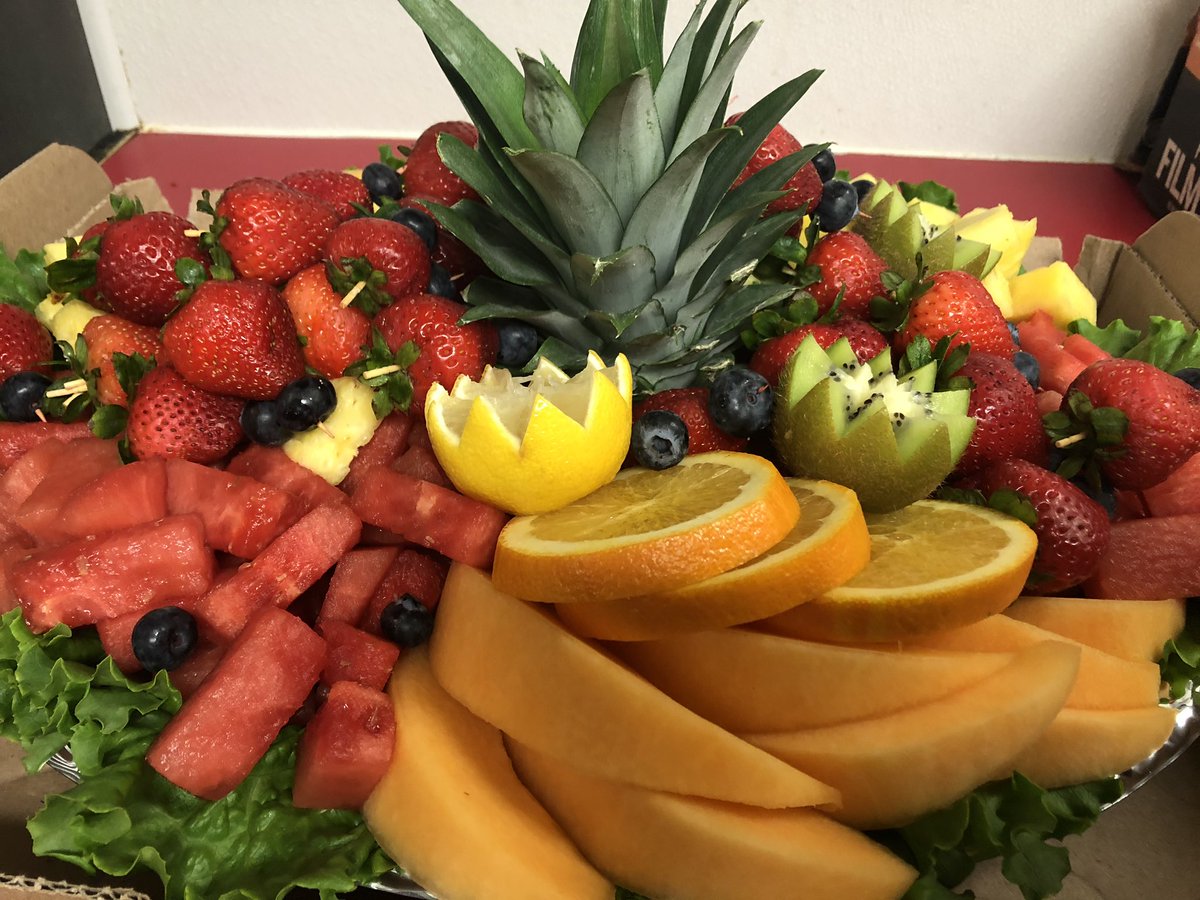 R0LLINGF0RK's tweet image. Another fruitful day in Hochatown at the #Takery! #EatGoodFeelGood #Artisan #PartyPlatters
