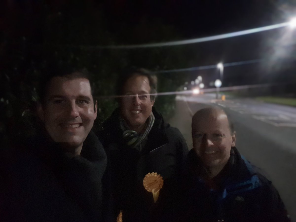 LeeRJdillon's tweet photo. A great start to the week. Thank you #WashCommon and #ThatchamCentral for your support. Will be back out again tomorrow so let me know about the issues that concern you. https://t.co/F7PexCN4AH