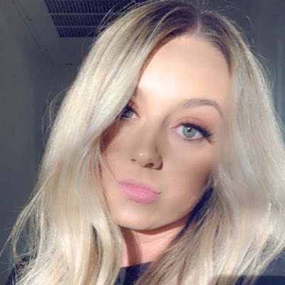 MichelleDawn_'s tweet photo. #NewProfilePic I guess I’ll try out twitter again https://t.co/HNUcF7s1su