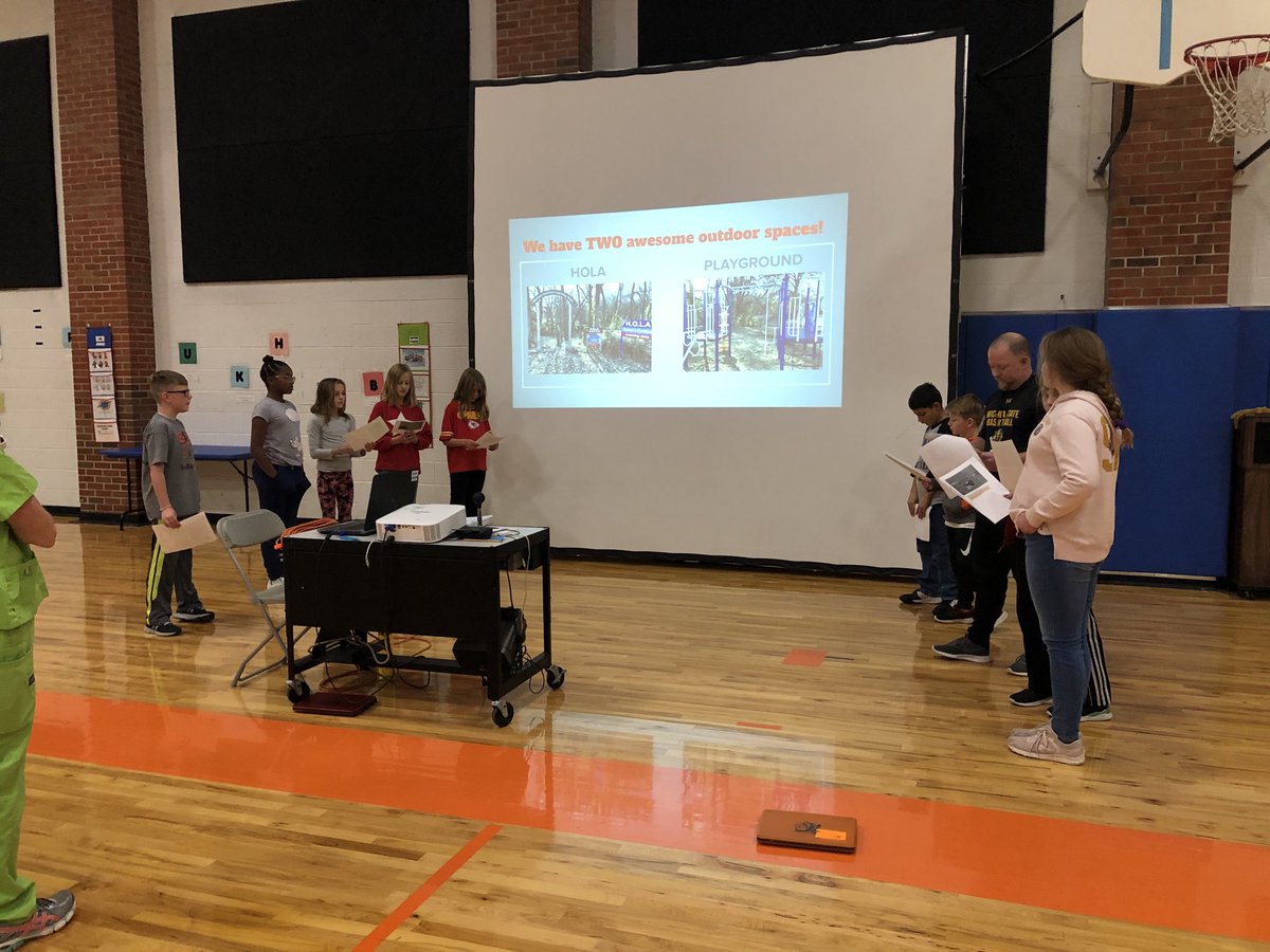 bseprin's tweet photo. BSE’s amazing Heathy Kids Crew practicing their “Rowdy Recess to Peaceful Playground” presentation for the BOE meeting.  These student leaders will change the world! #204BravesPride https://t.co/UCRjwRxEe4