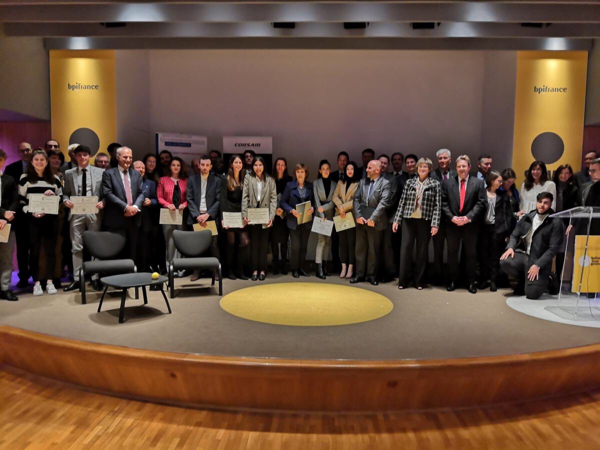 Prefet94's tweet photo. Remise des prix Jacques Cresson, destiné à récompenser les #entreprises, #VIE et étudiants pour leur action en faveur du développement international. Les prix ont été remis par Edith Cresson, ancien Premier Ministre, et Fabienne Balussou, Secrétaire Générale @Prefet94. 🏆 https://t.co/IvyS3sbYUN