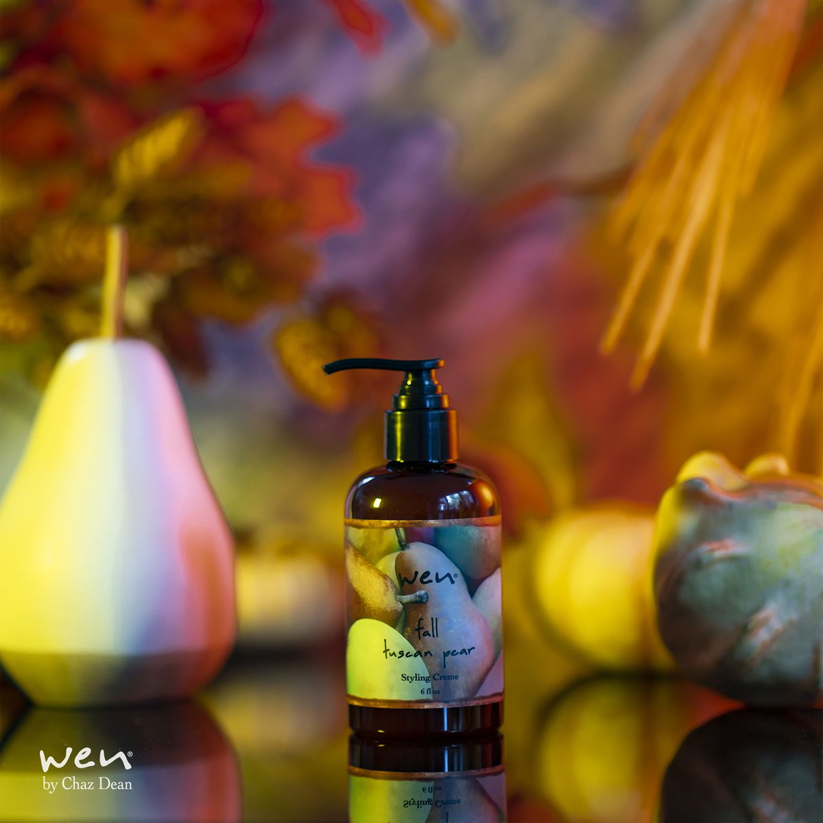 wenbychazdean's tweet photo. If your want your hair to look its best each and every time you cleanse try incorporating one of our styling cremes into your regime. ❤️

Find all of our styling cremes on our website https://t.co/ynEQwdWG5d 😄

#WENhair #fallhaircare #styling #hair #haircare #treatment https://t.co/aB0gOcnPR7