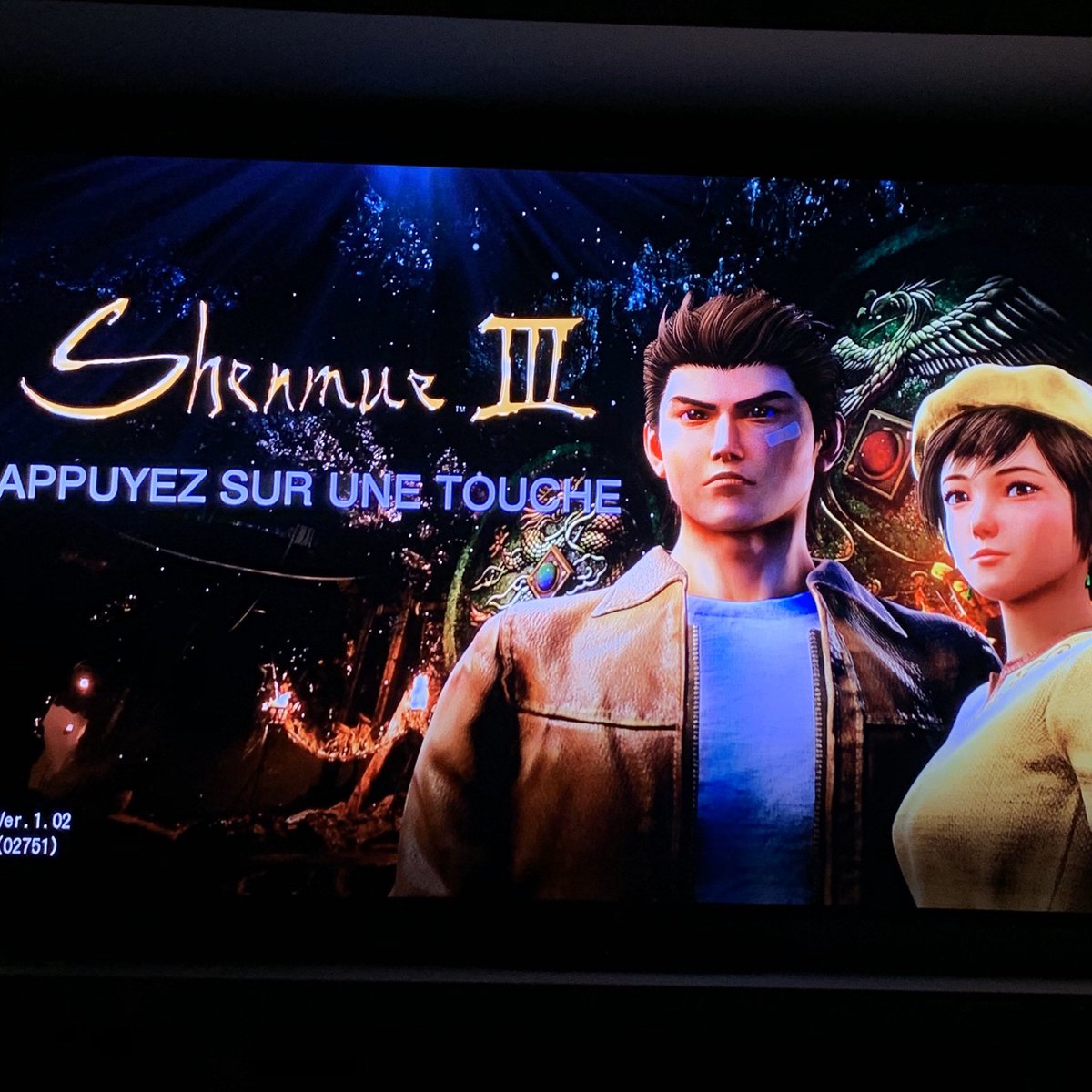 Djoulo's tweet photo. C’est parti bordel!!! https://t.co/rrTHDov52V