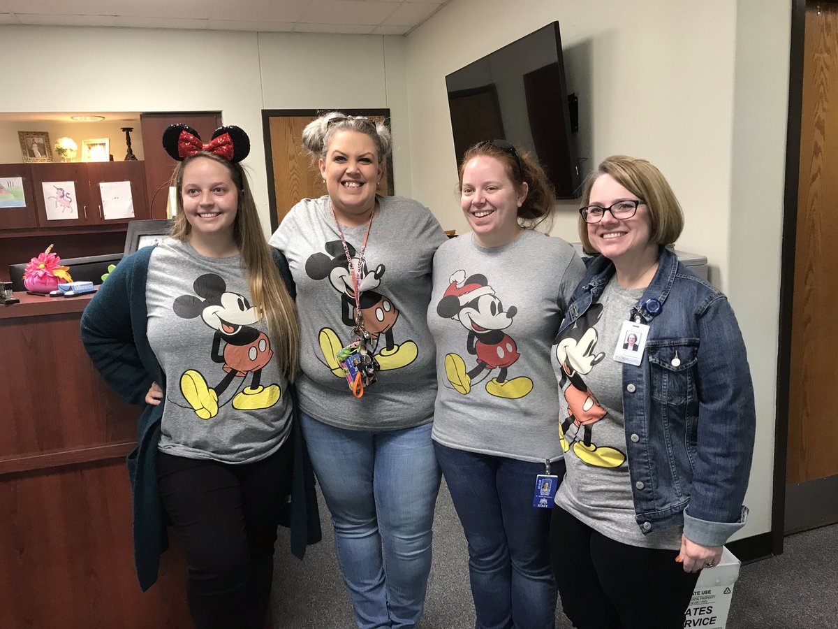Ms_MooreTeaches's tweet photo. Celebrating Mickey Mouse’s 91st Birthday @BJ__Smith #Mickey91 #smithleopard #teachersrock https://t.co/Rtq66ClUMx
