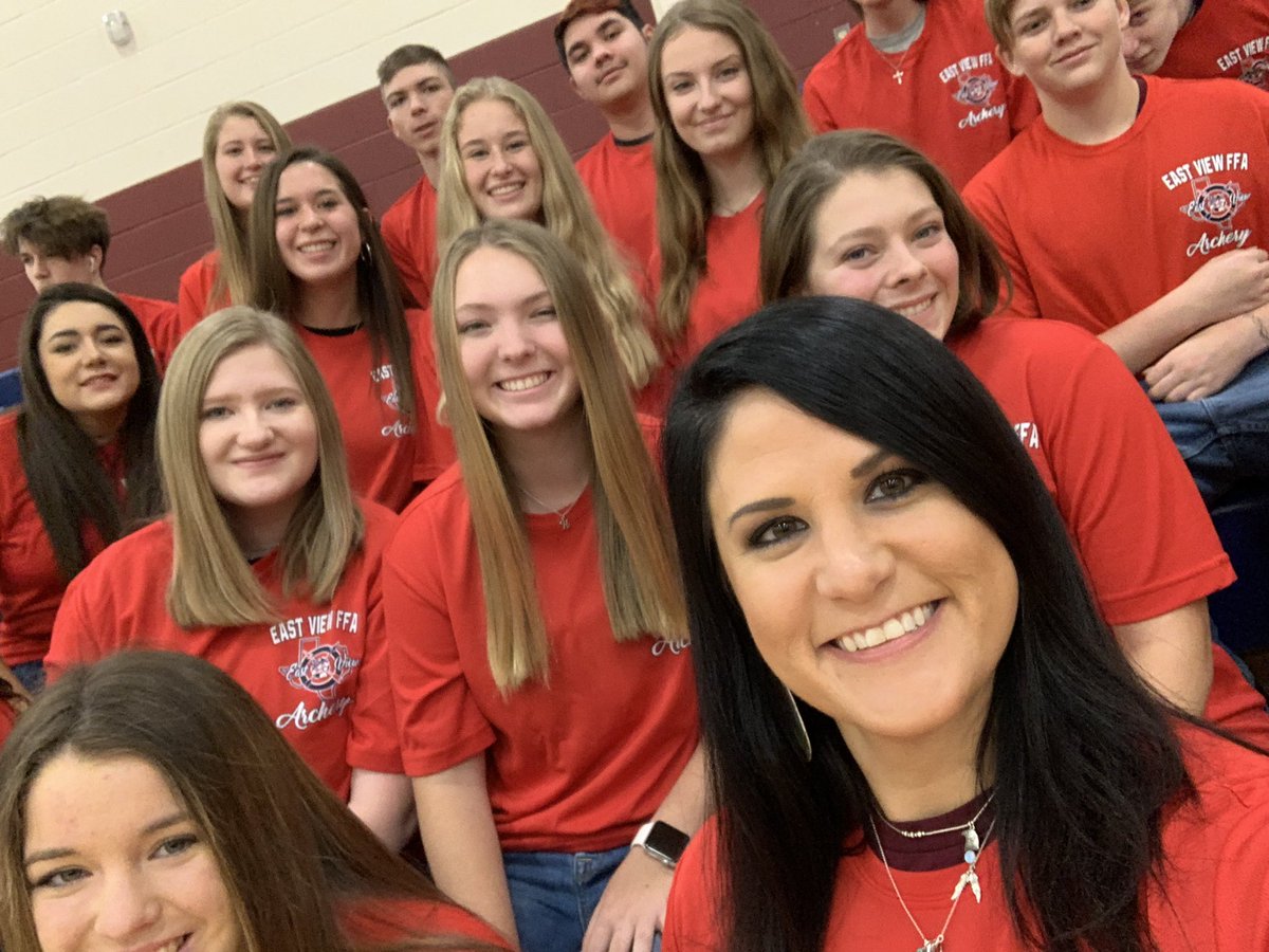 Yearbook group photos today!! 🏹 🎯