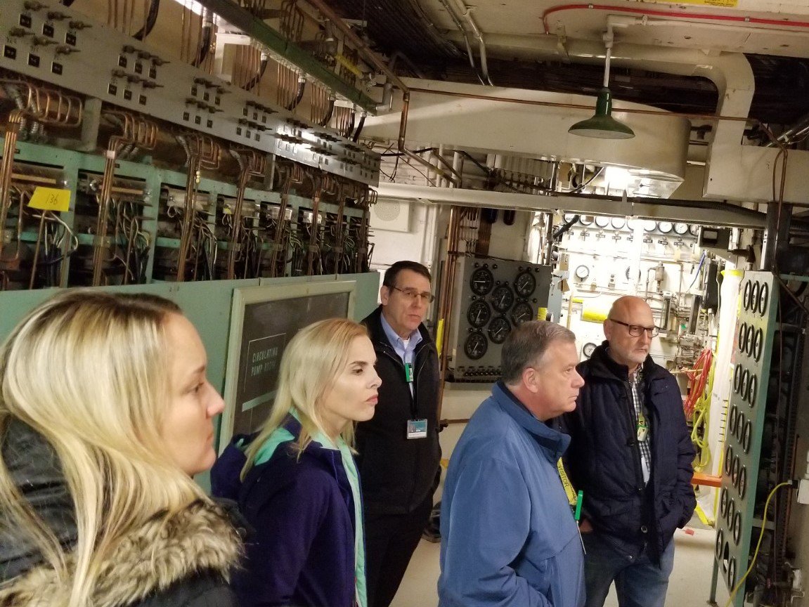 We were pleased to host <a href="/NRCgov/">NRC</a> and one of their commissioners this week to share Canadian regulatory practices. The delegation also visited Chalk River Laboratories. <a href="/CNL_LNC/">CNL | LNC</a>