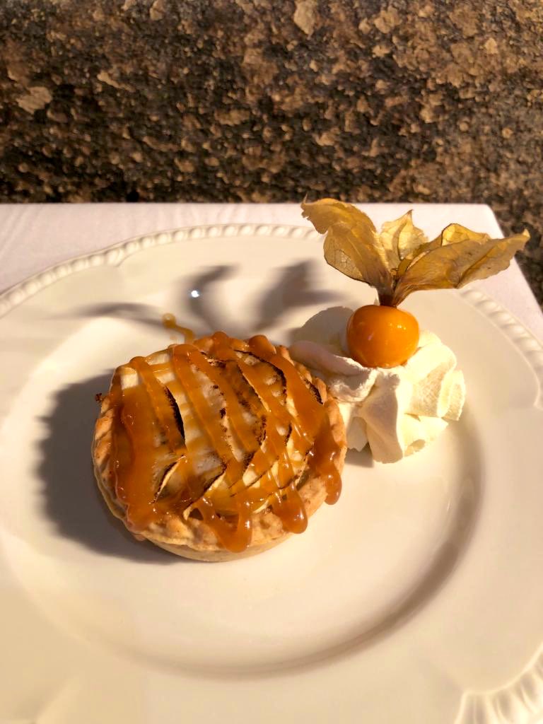 KingsCateringNE's tweet photo. Food Glorious Food ✨🍽 a few from our recent weddings 👰🏼🤵🏻 @CreativeOceanic #theenglishweddingawards https://t.co/tRAQ0faZNm
