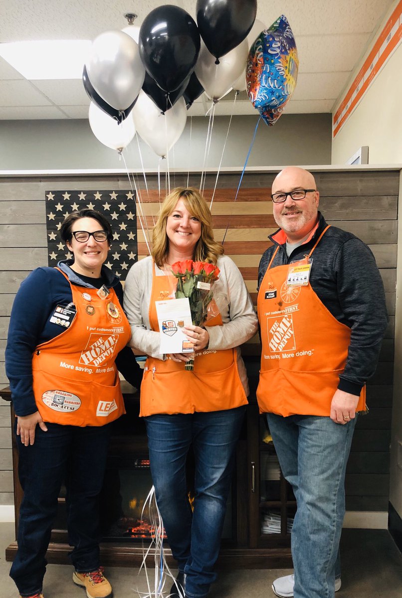 Tom Sutton (@tomrocsutton) on Twitter photo Congratulations to Julie for achieving her Diamond Homer Award! 💎 What an incredible accomplishment! 🧡 <a href="/RoballenHD/">Rob Allen</a> @ROCAnne70 @ROCMatt70 <a href="/KyleMillerHD/">Kyle Miller</a> <a href="/Dan_CaswellHD/">Dan Caswell</a> <a href="/Juliewilson1273/">Julie Wilson</a> <a href="/Meli_Mel81/">Melissa</a> <a href="/MissChung10/">Connie Chung</a> Congratulations to Julie for achieving her Diamond Homer Award! 💎 What an incredible accomplishment! 🧡 <a href="/RoballenHD/">Rob Allen</a> @ROCAnne70 @ROCMatt70 <a href="/KyleMillerHD/">Kyle Miller</a> <a href="/Dan_CaswellHD/">Dan Caswell</a> <a href="/Juliewilson1273/">Julie Wilson</a> <a href="/Meli_Mel81/">Melissa</a> <a href="/MissChung10/">Connie Chung</a>