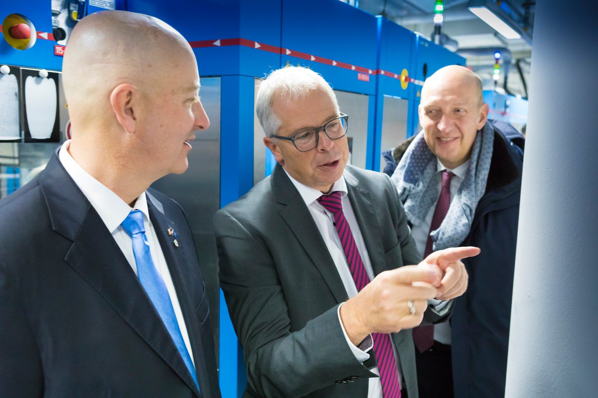 PeteRicketts's tweet photo. Thank you to @Evonik for hosting us at your headquarters in Essen - we appreciate your continued investment in Nebraska! #NETradeMission https://t.co/QFtlAcFhuN