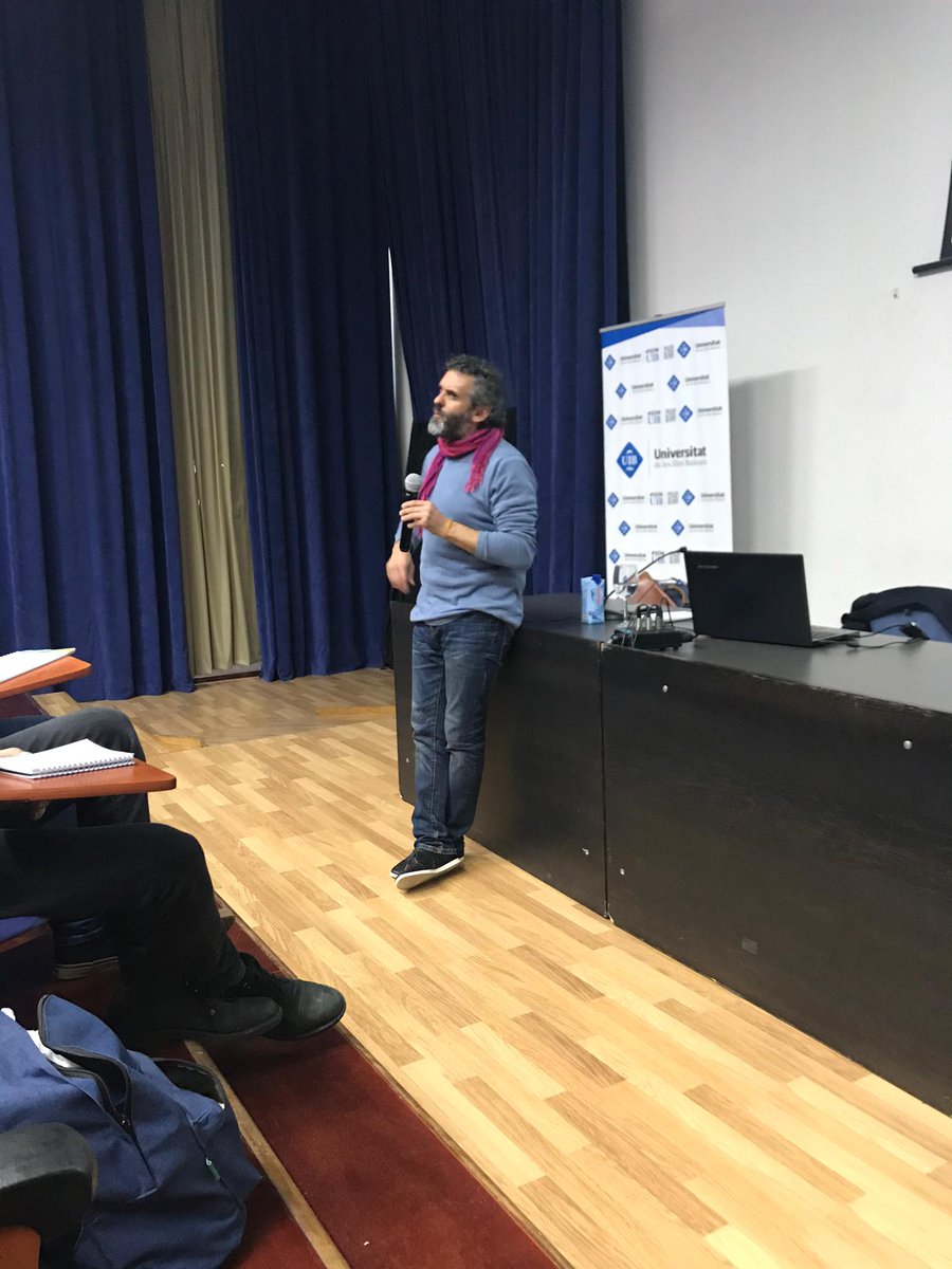 BernatSureda's tweet photo. Intervenció de Manel Santana @msantanamorro en el Cicle de conferències «Repressió i Exili dels Mestres durant la Guerra Civil» a la @UIBuniversitat. Acte organitzat per la Societat d'Història de l'Educació dels Països de Llengua Catalana
@iec
#GEDHE https://t.co/IwGlDQGOZ2 https://t.co/4pB9t7v7yp