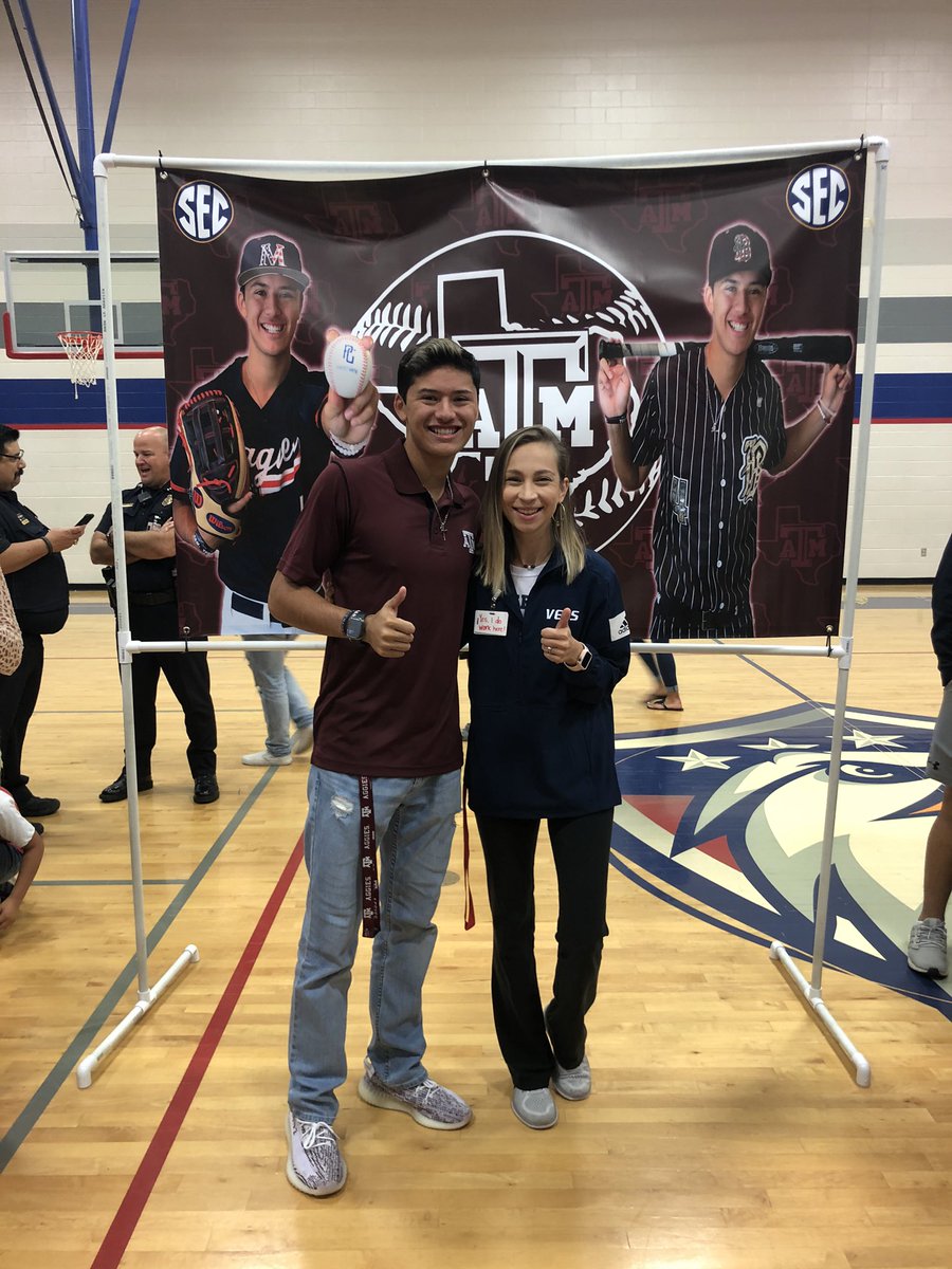 ReesATC's tweet photo. Though I’ve only been here 3 months, I can confidently say these kids all have worked very hard to go on to the next level. #UTRGV #OSU #TAMU #MHBU #earlysigning https://t.co/iZbMbwIF3I