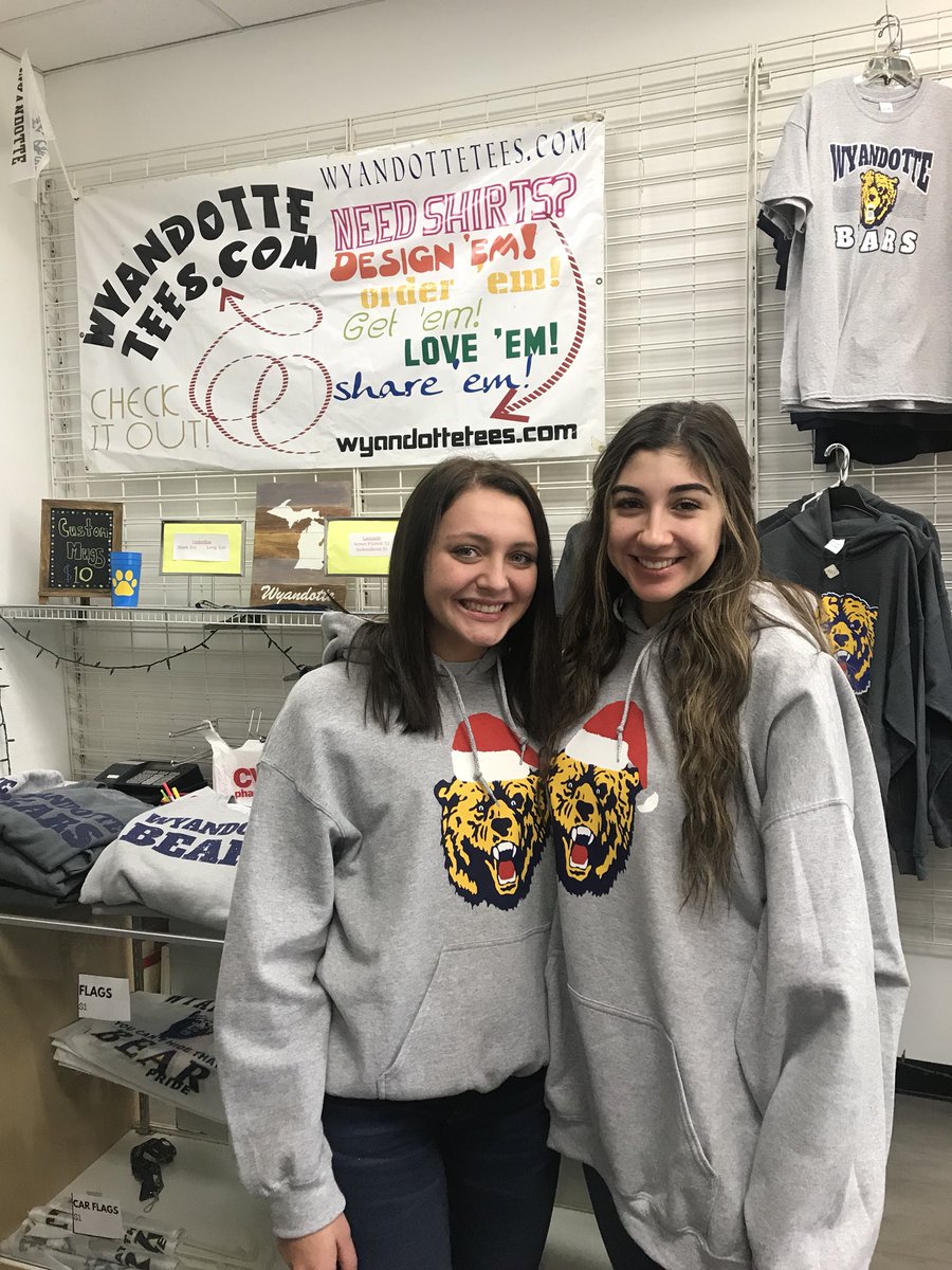 NEW FLAVOR OF THE MONTH!! A holiday bear available in hoodies, crewnecks, long sleeves, and T-shirts. Buy them in store or order them online at accentstees.com/flavorofthemon… GET YOURS NOW🎅🏻💛💙