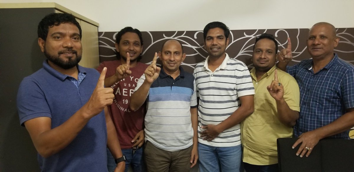 HajjaUaan's tweet photo. Mikan nimaanee saaf vote akun...candidate no 1 ✅ vote dheyvaa @mdpshippe
#Annishippe
#VoteShippe01
#shippeforVP
#MDPLeadershipElection2019 https://t.co/EldVmlljkz