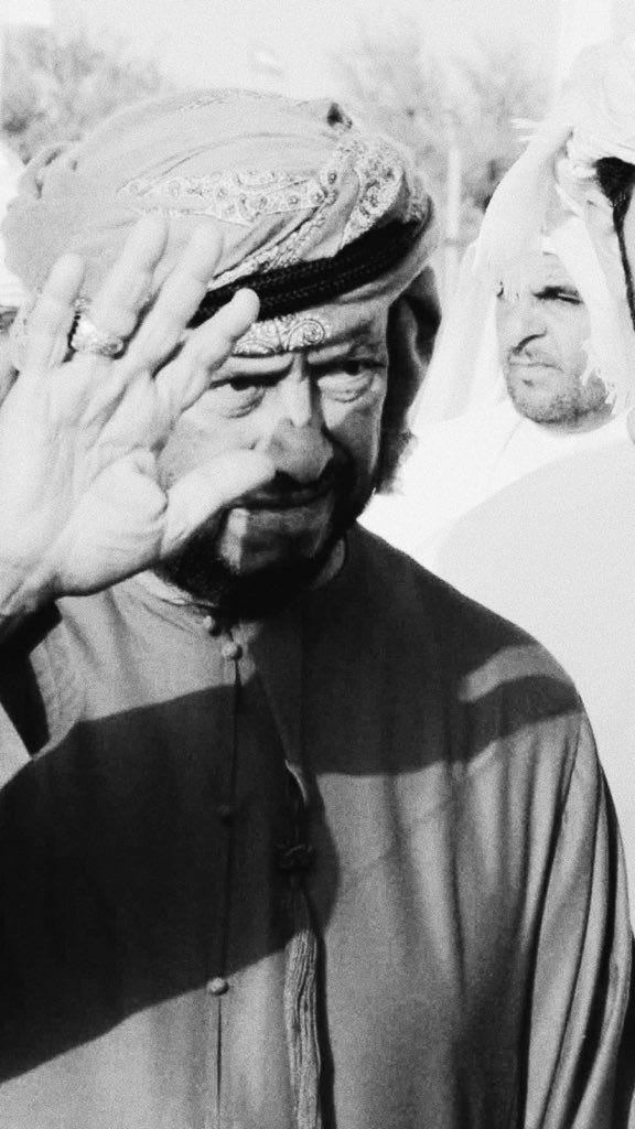 Alkwoafey's tweet photo. اللهمَ اجعلهِ ضاحكاً مستبشراً في جنتكُ و تجاوز عنهِ يا رحمنُ.

#سلطان_بن_زايد https://t.co/dExe6QPRrm