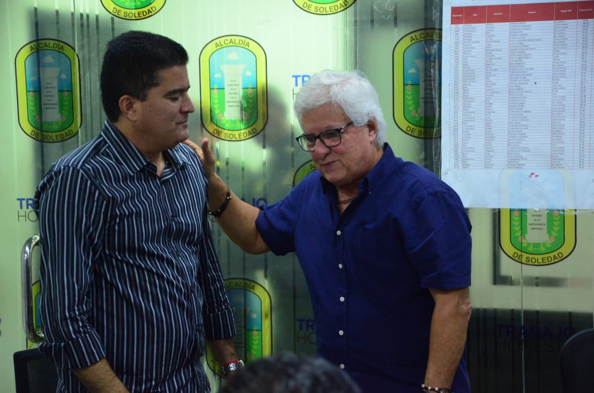 herrerajoao1's tweet photo. Como doliente de Soledad anhelo que los próximos cuatro años continúe el camino del progreso, con  ese propósito me he reunido con el alcalde electo @rodolfo_ucros para lograr un empalme exitoso en los tiempos que estipula la ley y que hoy hemos acordado. https://t.co/6CggWeCZCx