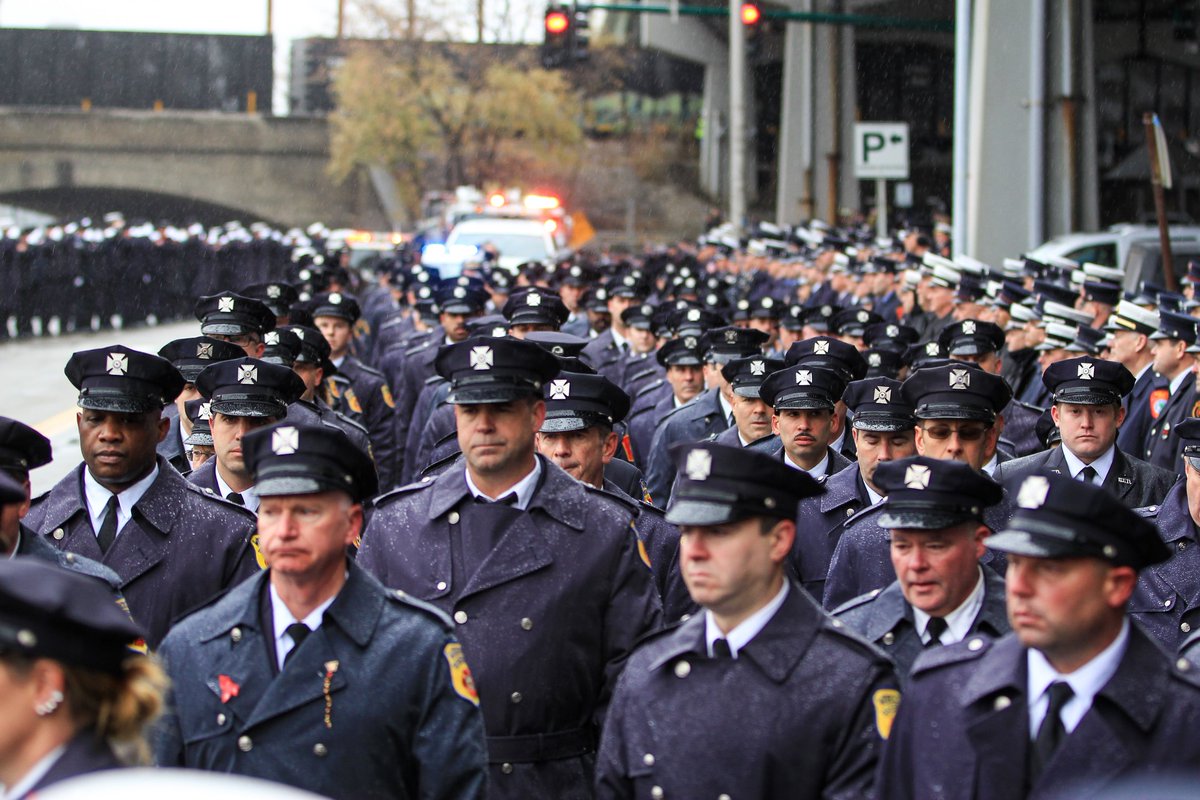 kwilesjrphoto's tweet photo. Thousands of firefighters from across the U.S. and Canada lined the streets of Worcester to honor @WorcesterFD Lt. Jason Menard as his procession made its way to Saint  John's Catholic Church. https://t.co/XvLGEbwOvK