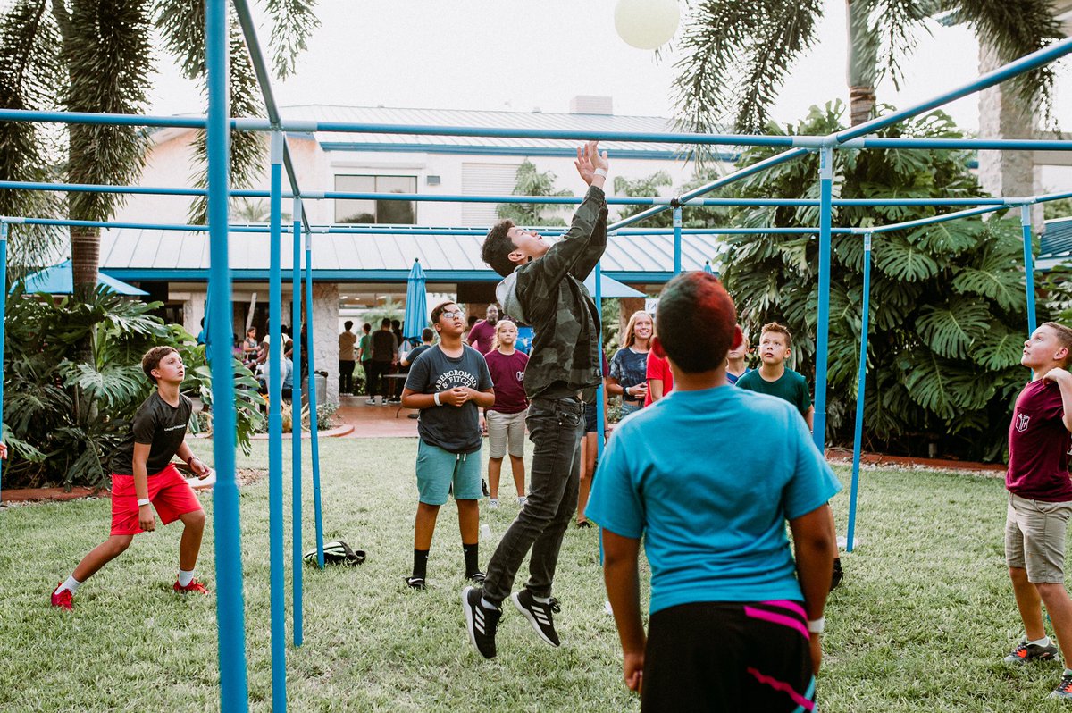 CFMiami's tweet photo. All campuses. All students. One roof. That’s right, the #CFSRally is only four days away! Leave your #CFStudents at our Palmetto Bay Campus this Friday at 7pm to have fun, engage in fellowship, learn about God and worship. Come ready to buy all-new #CFSMerch! https://t.co/SllujTwl6Y